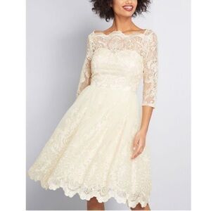 Chi Chi London Gilded Grace Cream Lace Midi Wedding Dress size 18 Modcloth